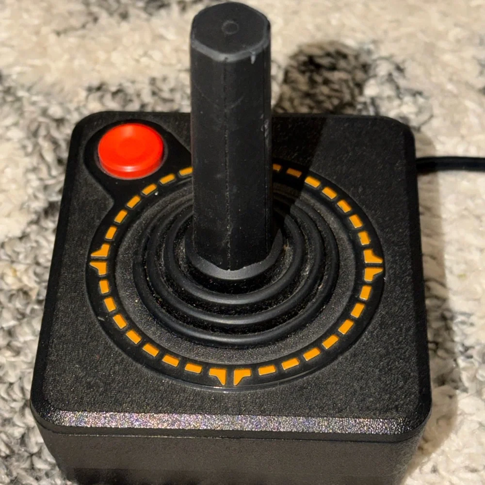 Atari 2600 Video Game Console With 7 Games Bundle Vintage Tested Works Great US.